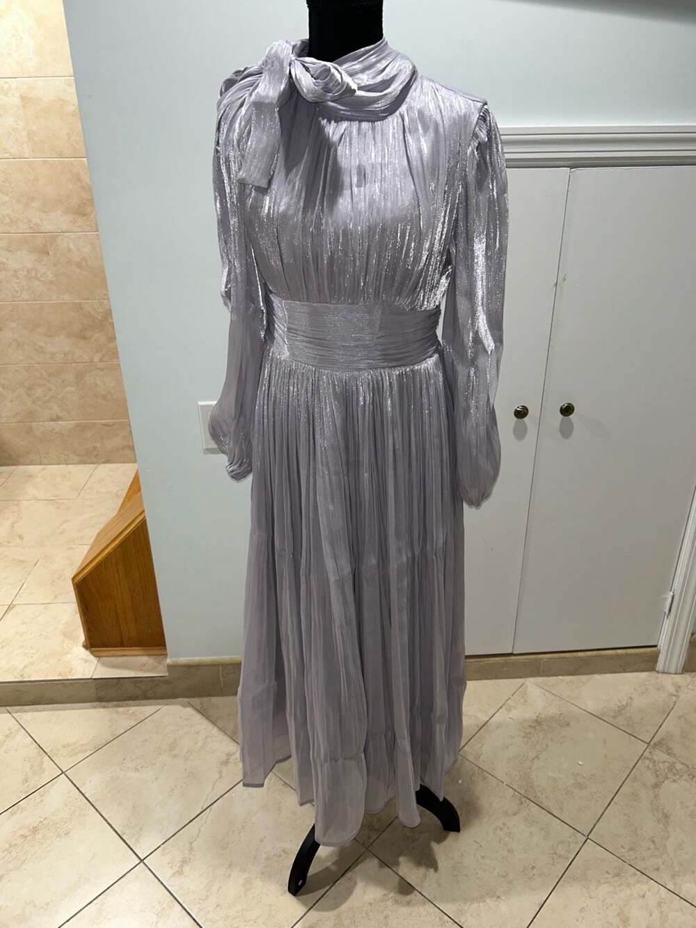 Anewsta Pleated Midi Dress Size S Silver Shimmer Long Sleeve